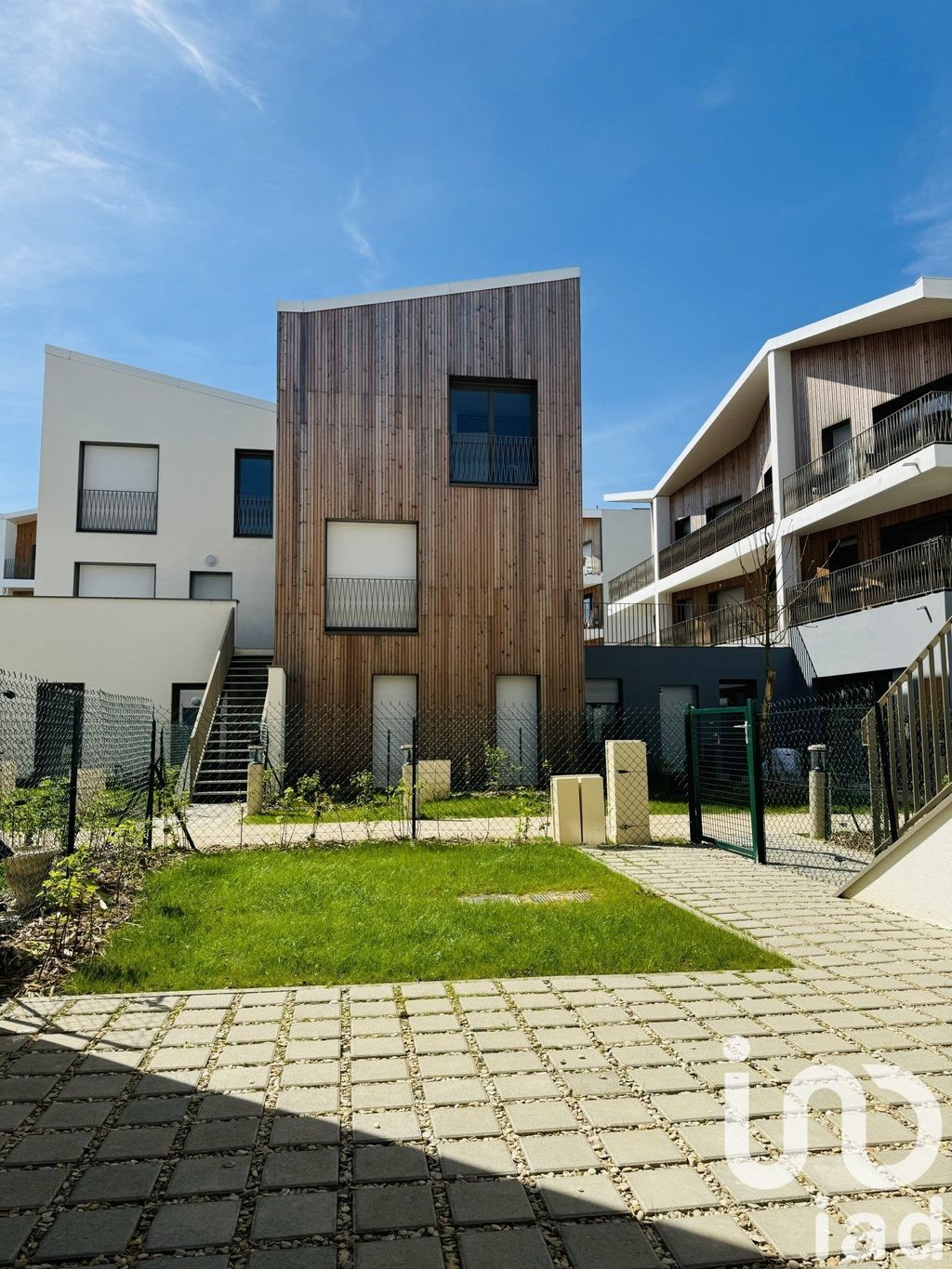 Achat duplex à vendre 4 pièces 77 m² - Bussy-Saint-Georges