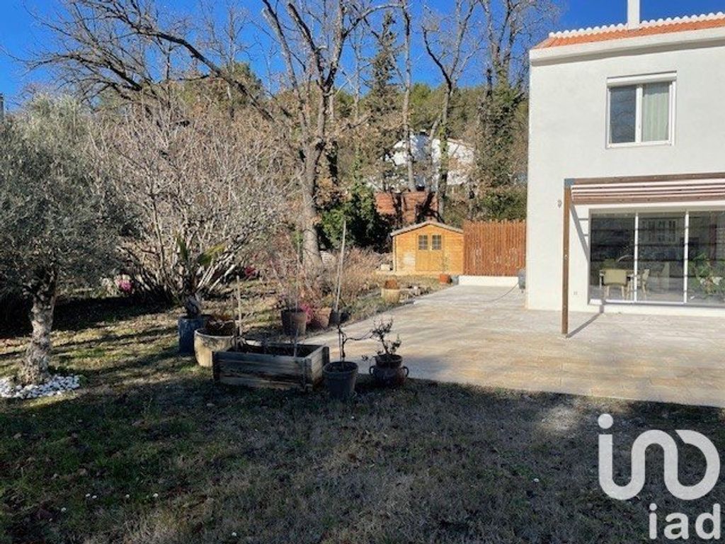 Achat maison à vendre 3 chambres 180 m² - Aix-en-Provence