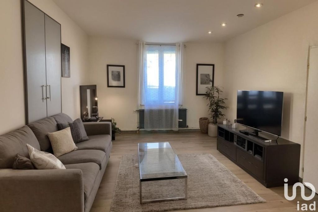 Achat maison à vendre 3 chambres 110 m² - Saint-Quentin