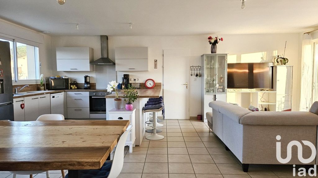 Achat maison à vendre 3 chambres 91 m² - Saint-Sornin