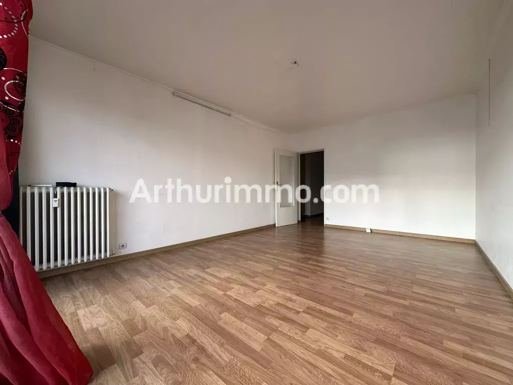 Achat appartement à vendre 3 pièces 69 m² - Livry-Gargan