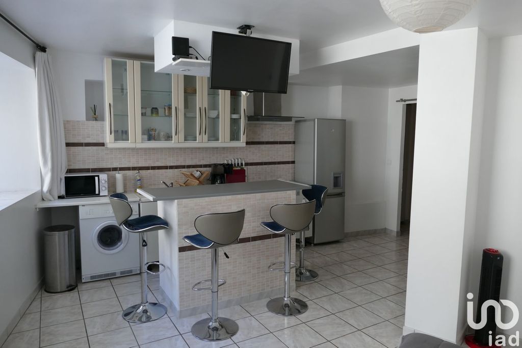 Achat appartement à vendre 3 pièces 40 m² - La Garde-Adhémar