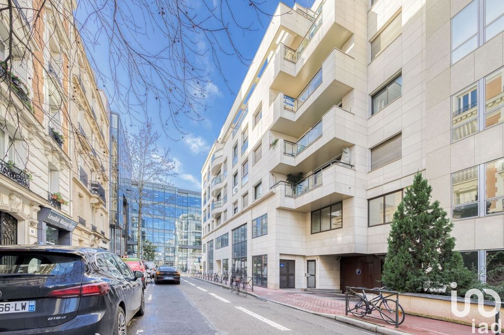 Achat appartement à vendre 4 pièces 100 m² - Levallois-Perret