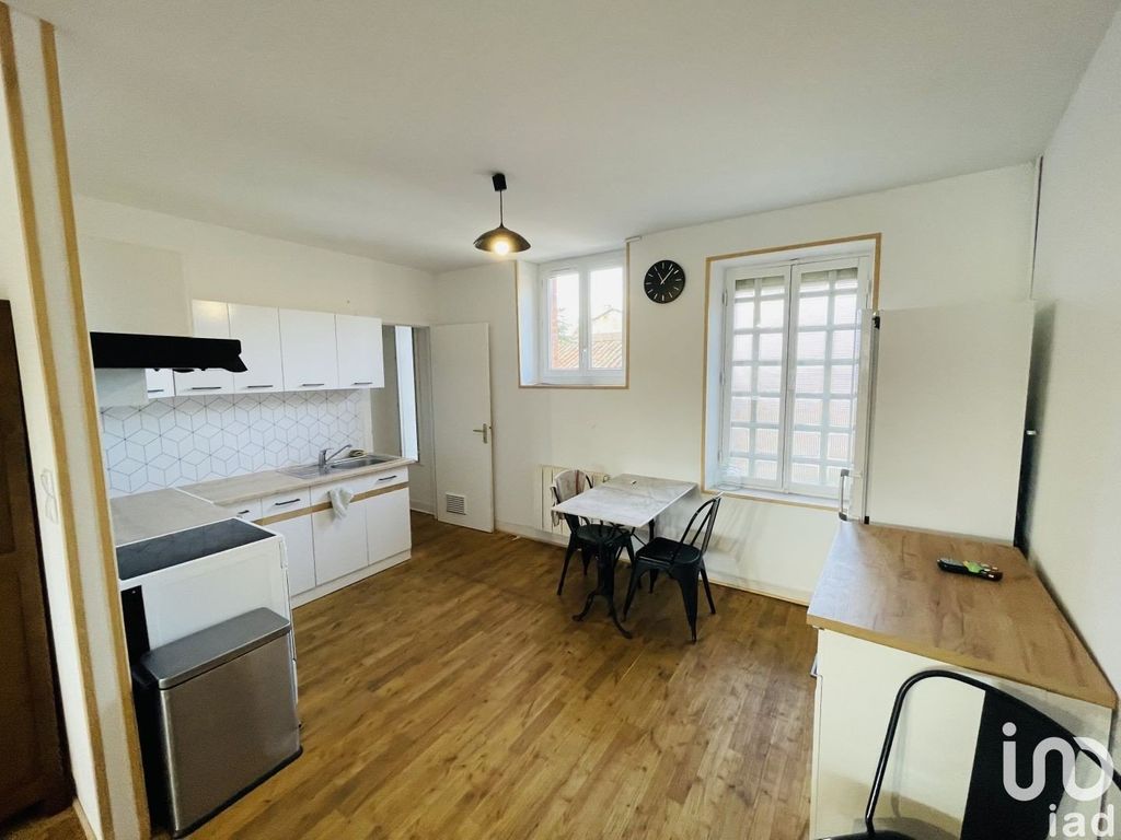 Achat appartement à vendre 3 pièces 90 m² - Champagne-Mouton