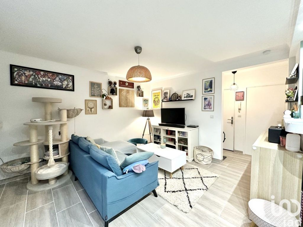 Achat appartement à vendre 2 pièces 43 m² - Brie-Comte-Robert