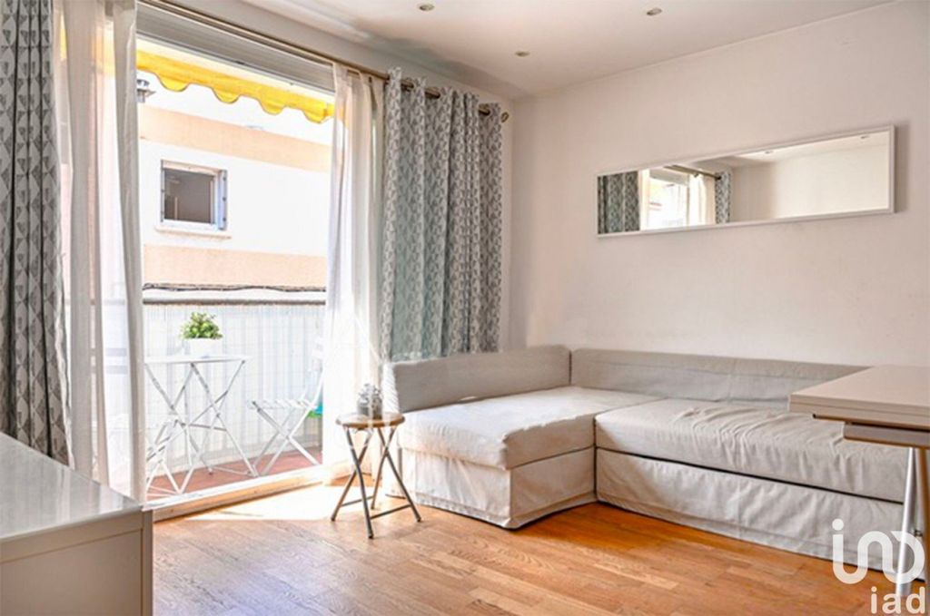 Achat appartement à vendre 3 pièces 47 m² - Bandol