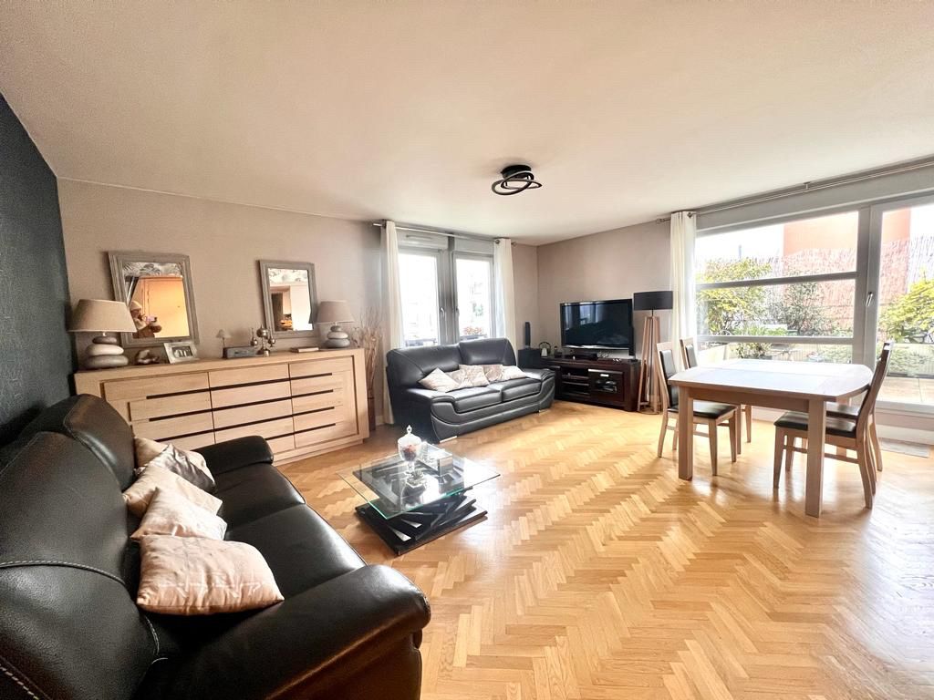 Achat appartement à vendre 4 pièces 92 m² - Nanterre