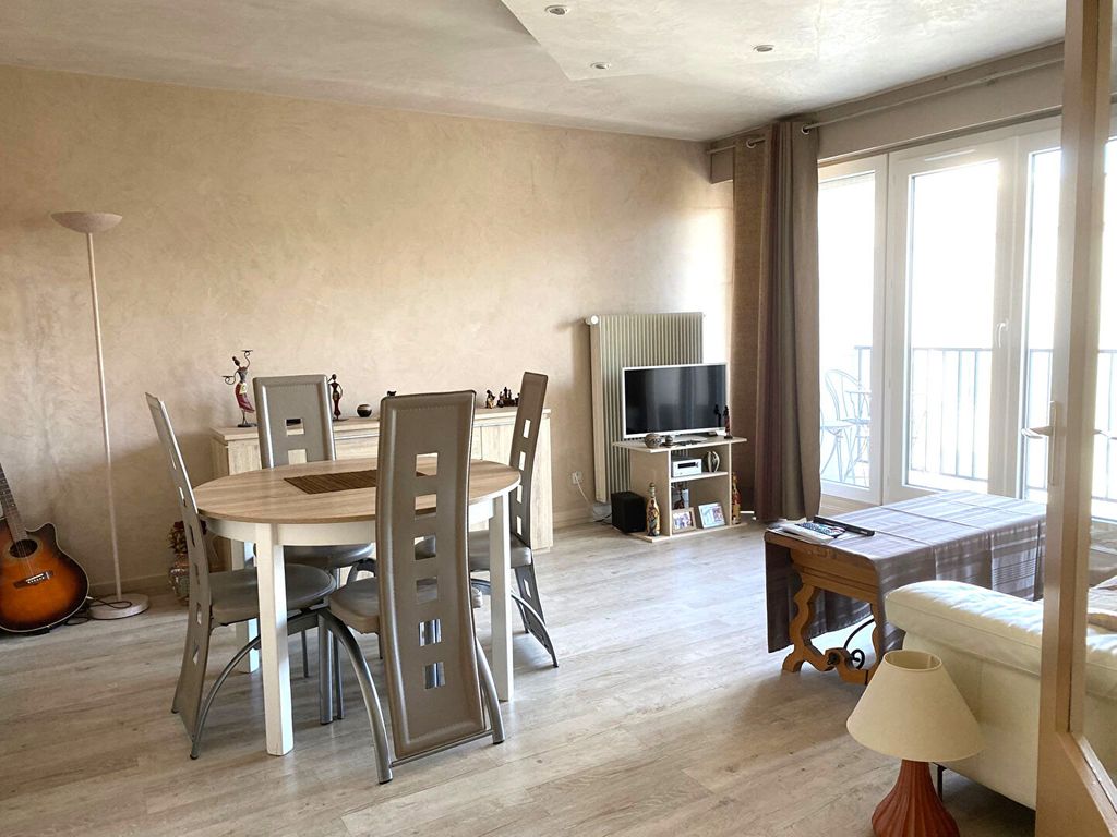 Achat appartement à vendre 4 pièces 79 m² - Orléans