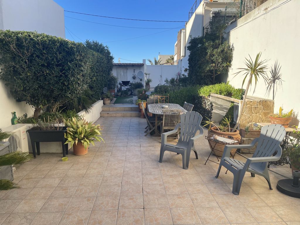 Achat appartement à vendre 3 pièces 104 m² - Marseille 8ème arrondissement