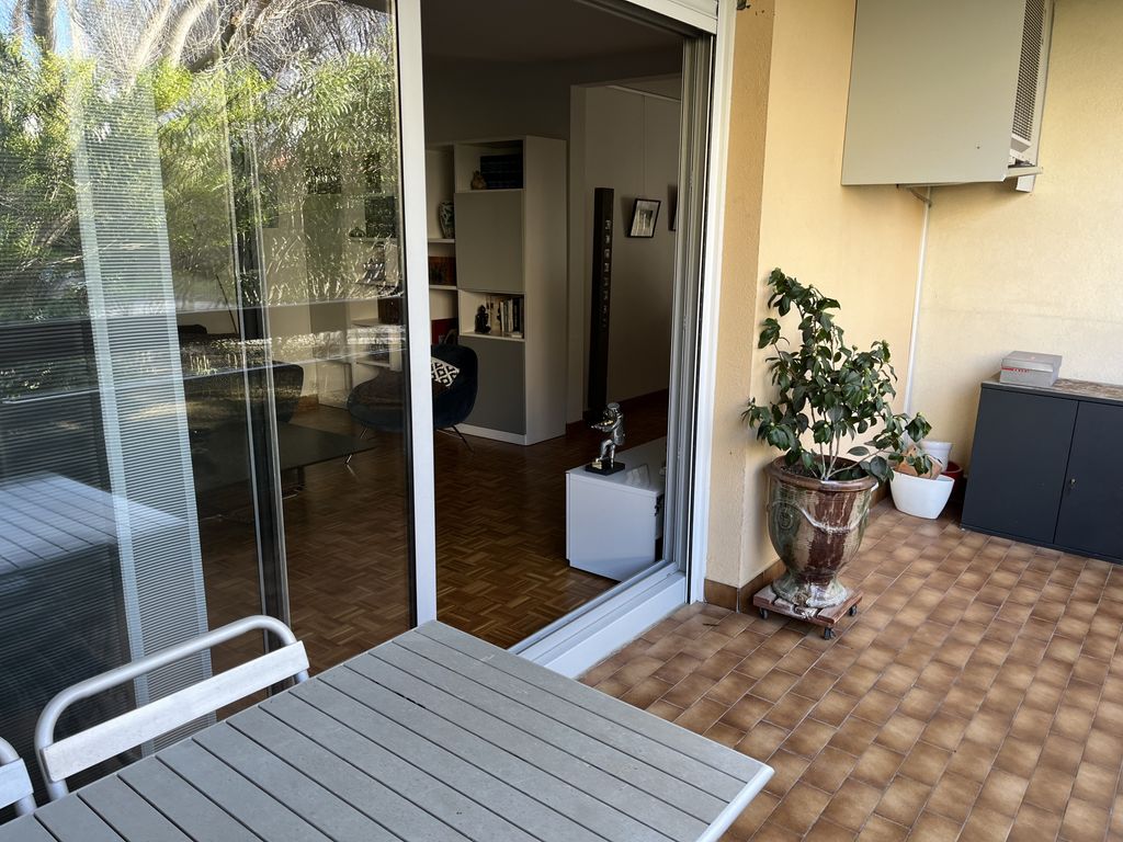 Achat appartement à vendre 5 pièces 115 m² - Marseille 8ème arrondissement