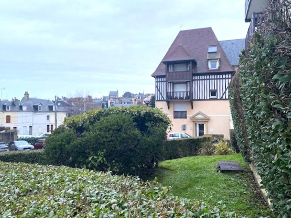 Achat appartement à vendre 3 pièces 71 m² - Trouville-sur-Mer