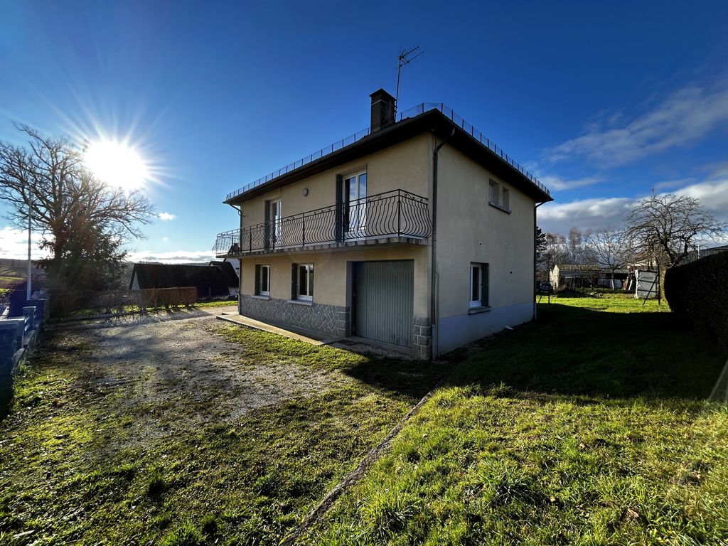 Achat maison à vendre 5 chambres 144 m² - Roannes-Saint-Mary