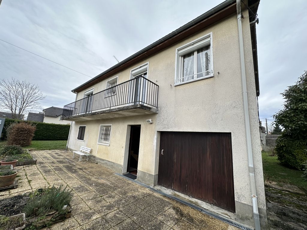 Achat maison à vendre 4 chambres 110 m² - Sansac-de-Marmiesse