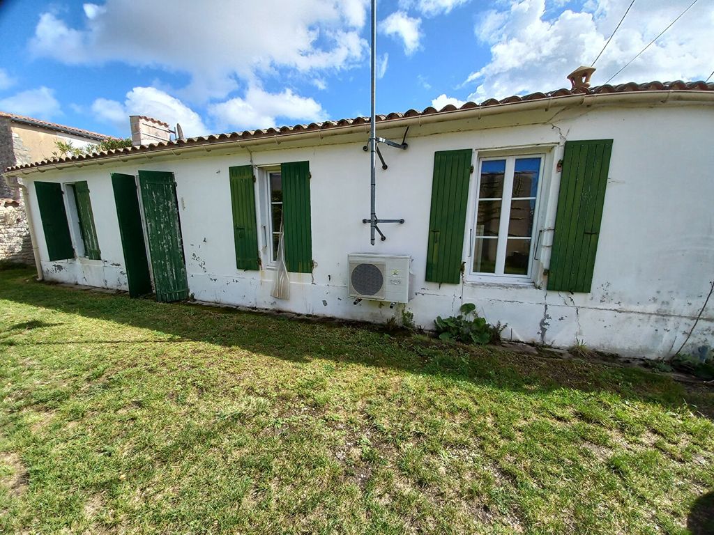 Achat maison à vendre 1 chambre 69 m² - Saint-Pierre-d'Oléron