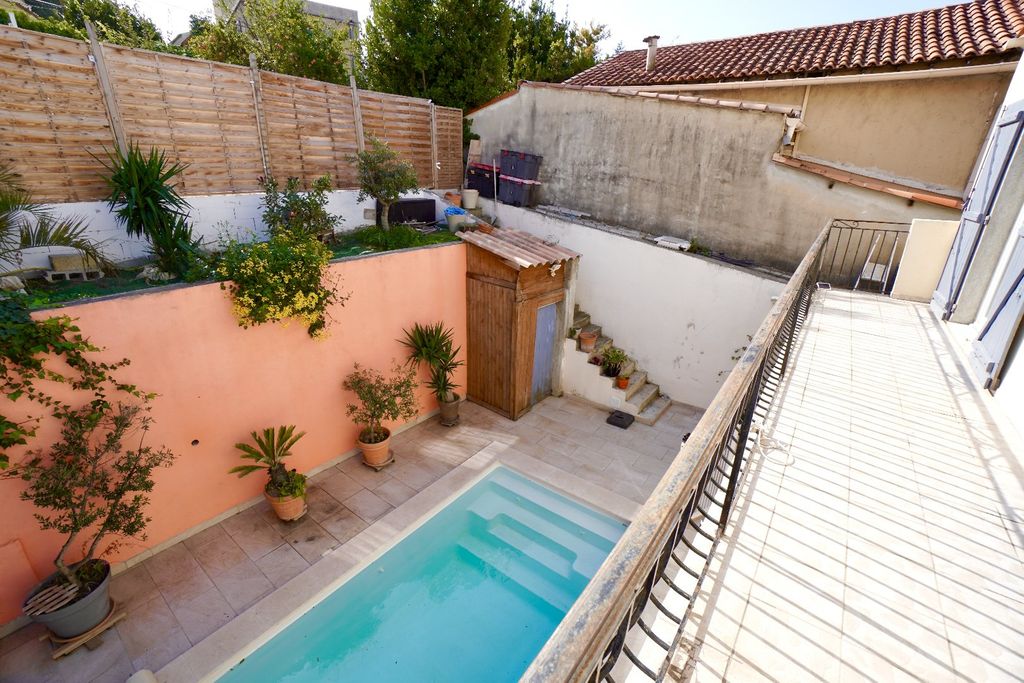 Achat maison à vendre 3 chambres 96 m² - Marseille 10ème arrondissement