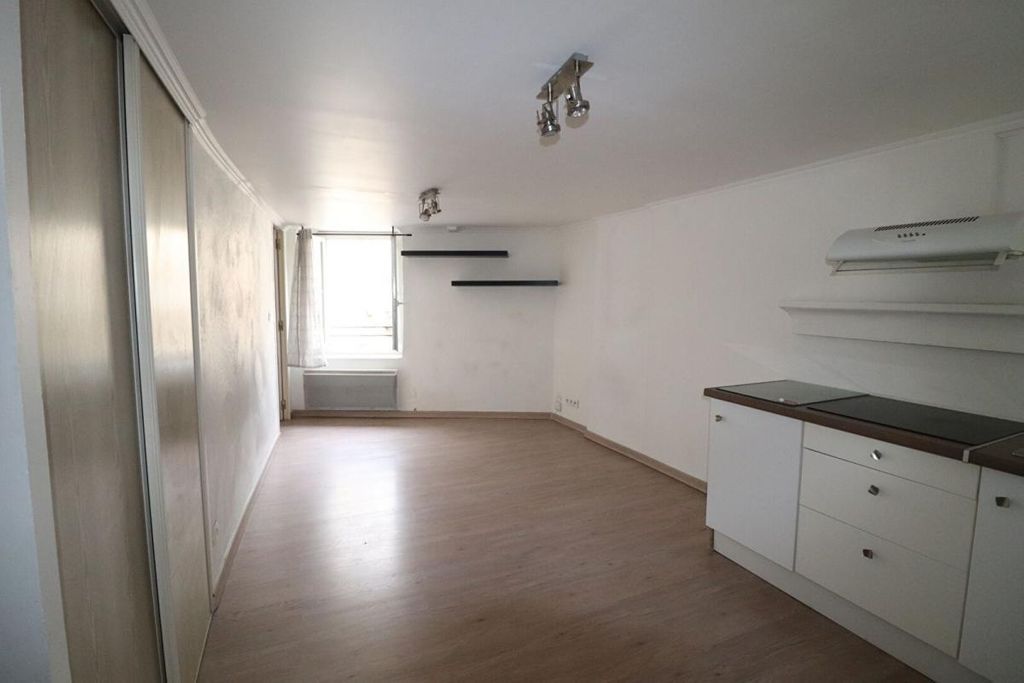 Achat studio à vendre 30 m² - L'Escarène