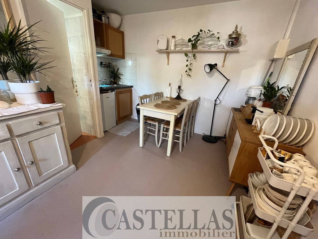 Achat appartement à vendre 2 pièces 27 m² - Carnoux-en-Provence