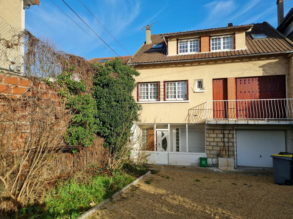 Achat maison à vendre 5 chambres 139 m² - Sannois