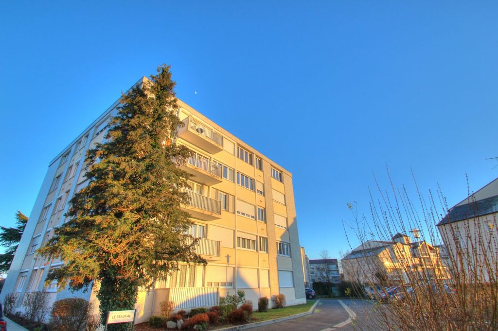 Achat appartement à vendre 4 pièces 77 m² - Saint-Jean-le-Blanc