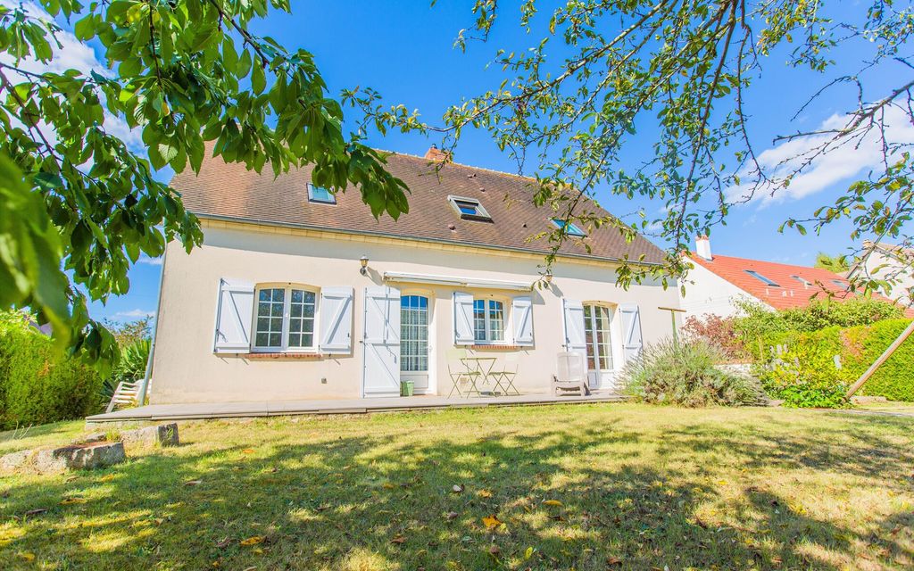 Achat maison à vendre 4 chambres 184 m² - Lucé