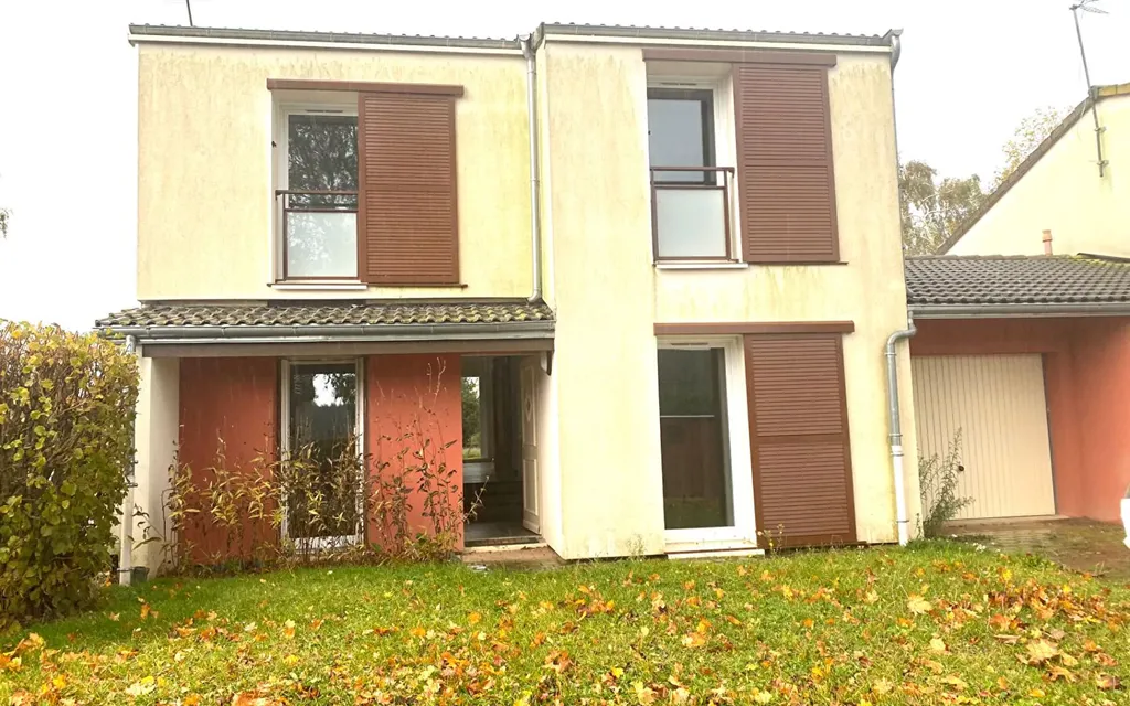 Achat maison à vendre 4 chambres 95 m² - Clévilliers