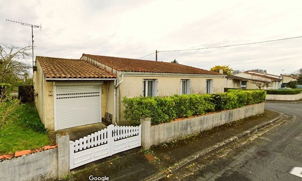 Achat maison à vendre 3 chambres 90 m² - Tonnay-Charente