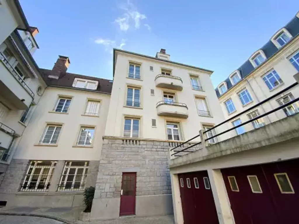 Achat appartement à vendre 4 pièces 99 m² - Le Creusot
