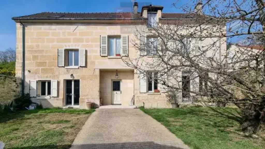 Achat maison à vendre 4 chambres 236 m² - Gouvieux