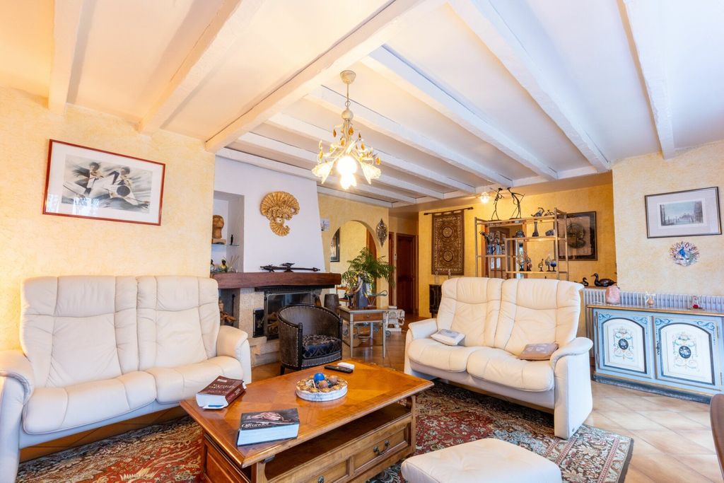 Achat maison à vendre 4 chambres 153 m² - Feytiat