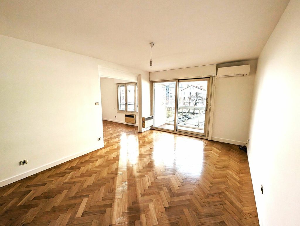 Achat appartement à vendre 3 pièces 64 m² - Lyon 6ème arrondissement