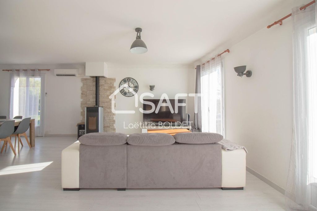 Achat maison à vendre 4 chambres 143 m² - Breuil-Magné