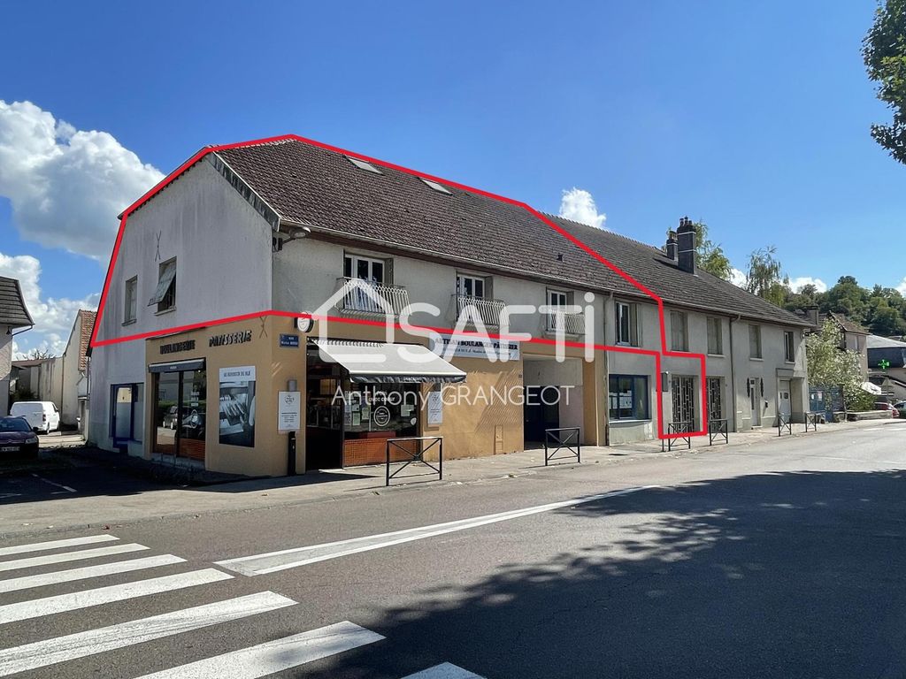 Achat appartement à vendre 6 pièces 216 m² - Jussey