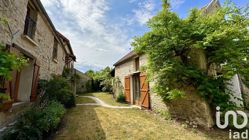 Achat maison à vendre 4 chambres 177 m² - Vayres-sur-Essonne