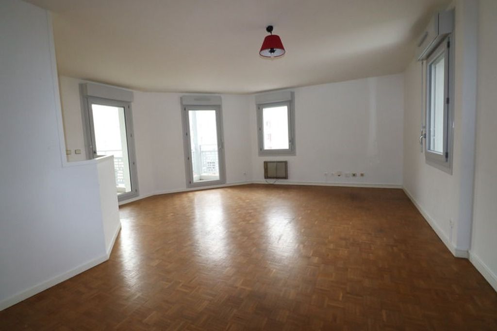 Achat appartement à vendre 3 pièces 79 m² - Lyon 7ème arrondissement