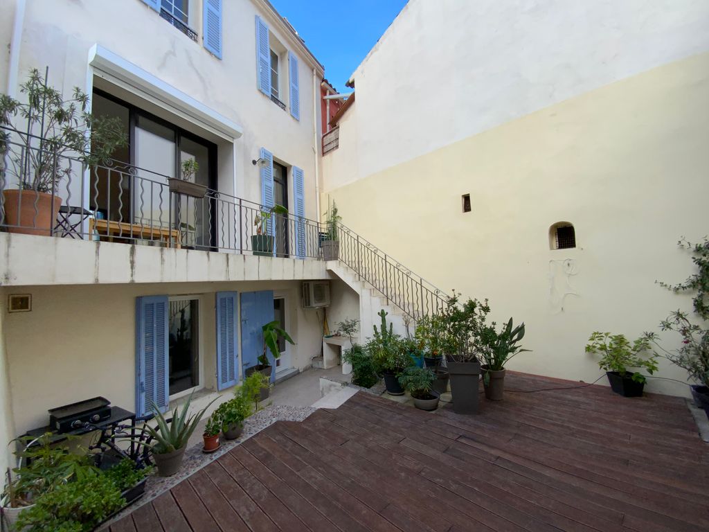 Achat maison à vendre 4 chambres 169 m² - Marseille 7ème arrondissement