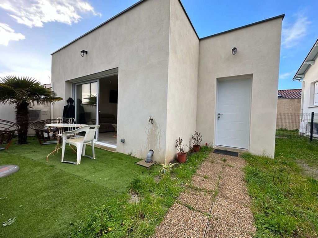 Achat maison à vendre 2 chambres 84 m² - La Tremblade