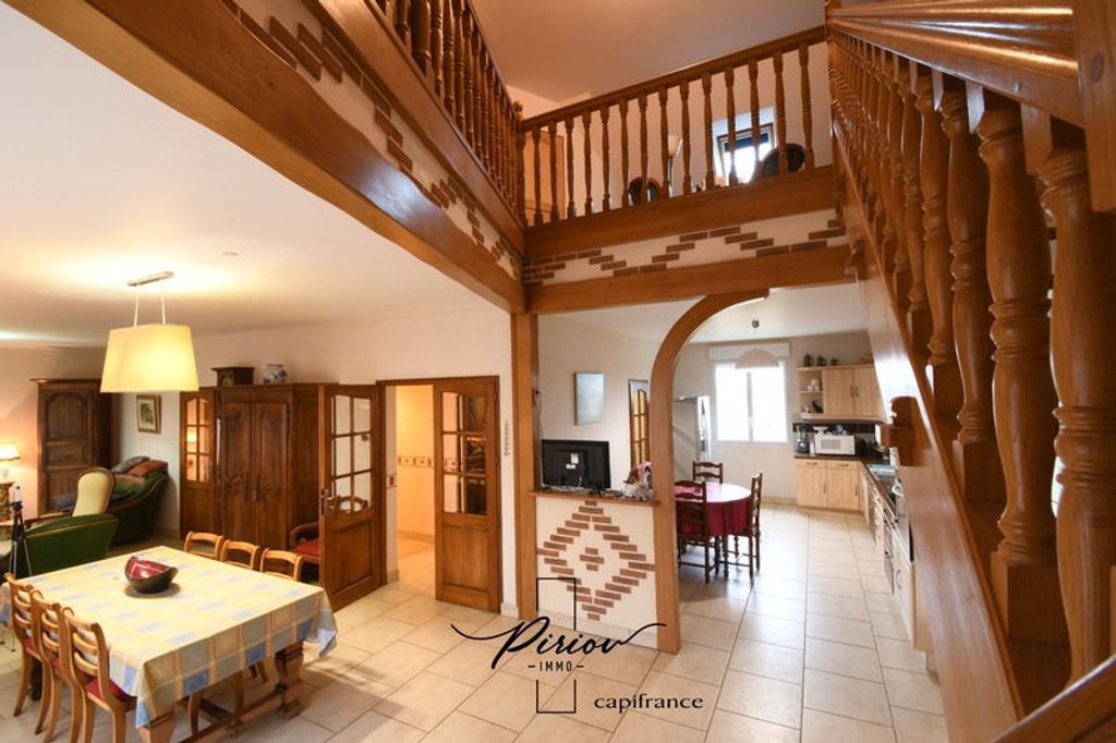 Achat maison à vendre 3 chambres 152 m² - Doué-en-Anjou