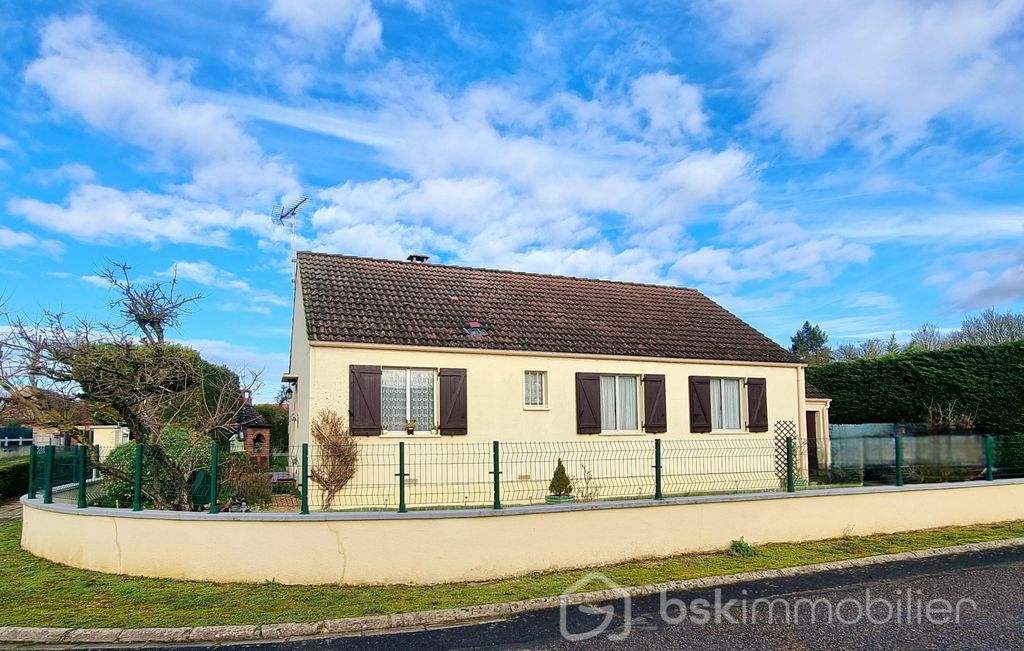 Achat maison à vendre 4 chambres 95 m² - Longueville