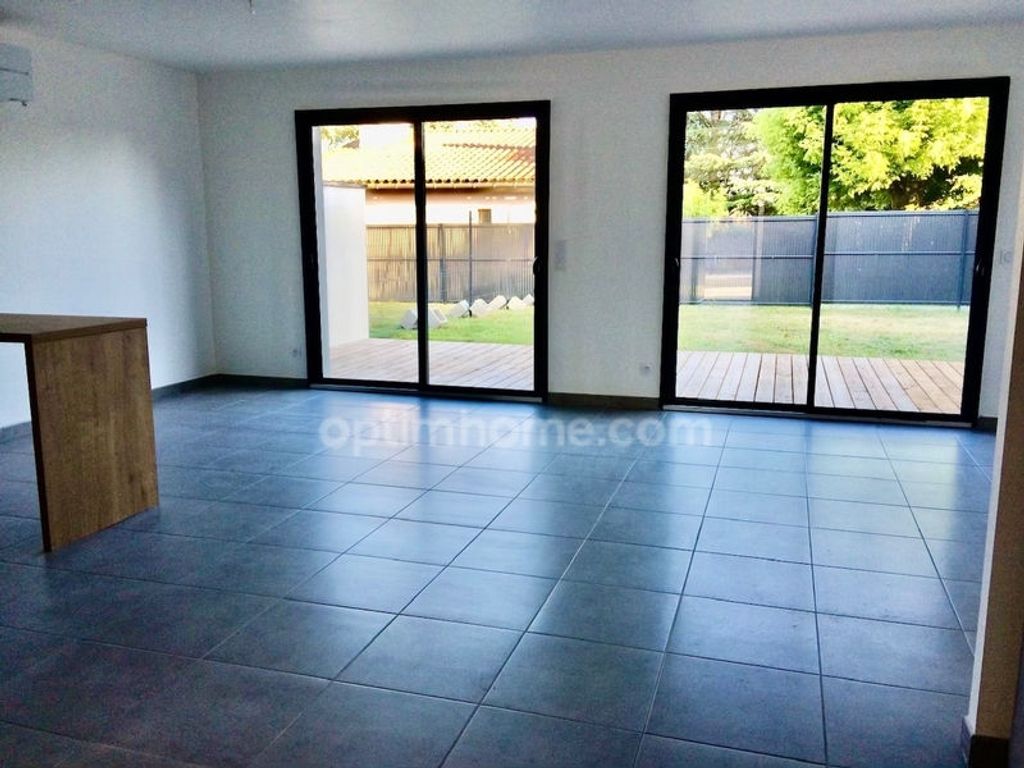 Achat maison à vendre 3 chambres 90 m² - Camblanes-et-Meynac