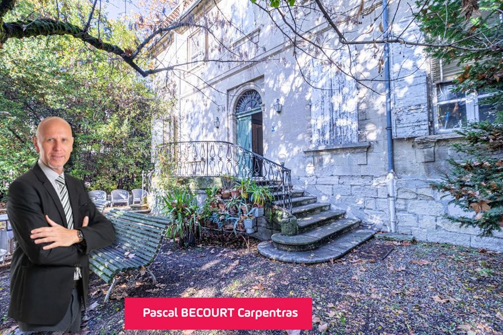 Achat maison à vendre 5 chambres 233 m² - Avignon