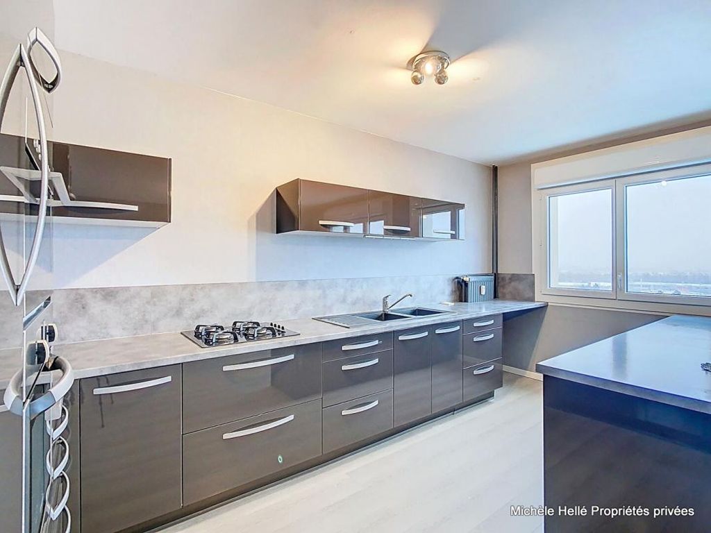 Achat appartement à vendre 3 pièces 65 m² - Vandœuvre-lès-Nancy