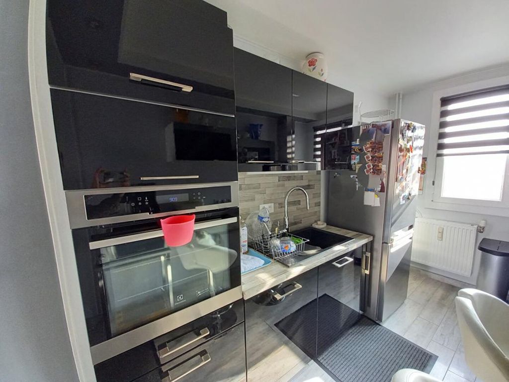 Achat appartement à vendre 4 pièces 72 m² - Vesoul