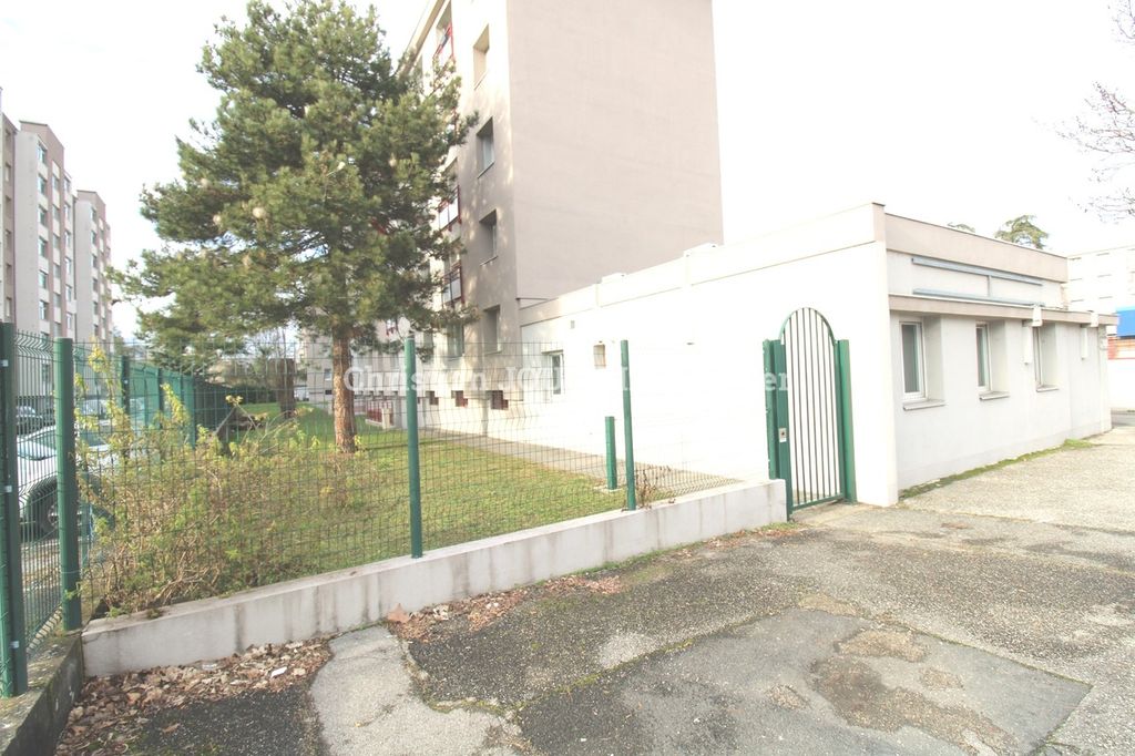 Achat appartement 4 pièce(s) Saint-Martin-d'Hères