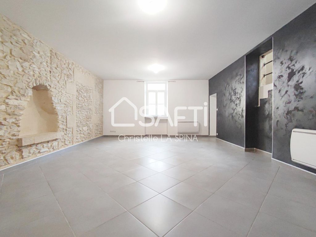 Achat maison à vendre 3 chambres 112 m² - Saint-Bonnet-du-Gard