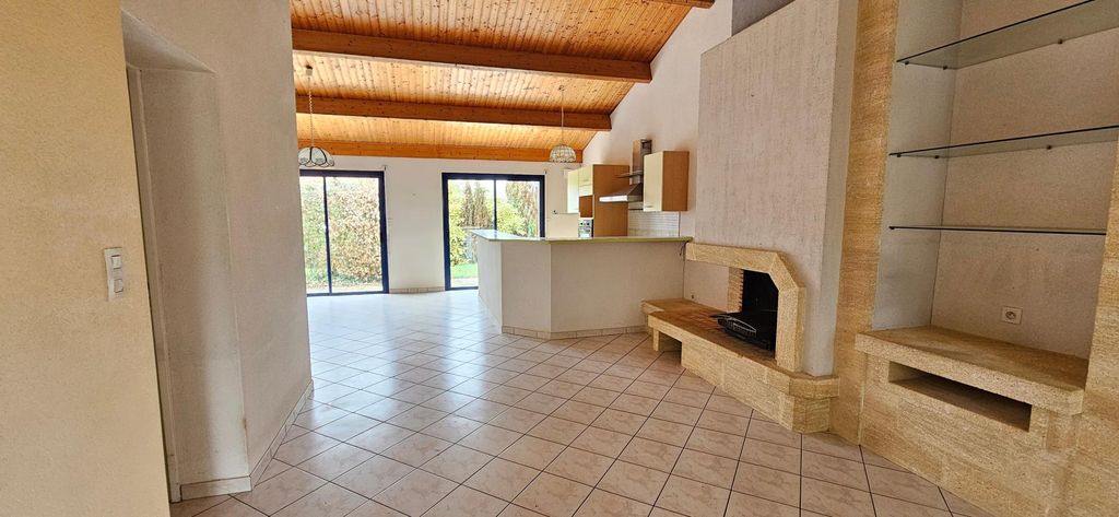 Achat maison à vendre 3 chambres 91 m² - La Roche-sur-Yon