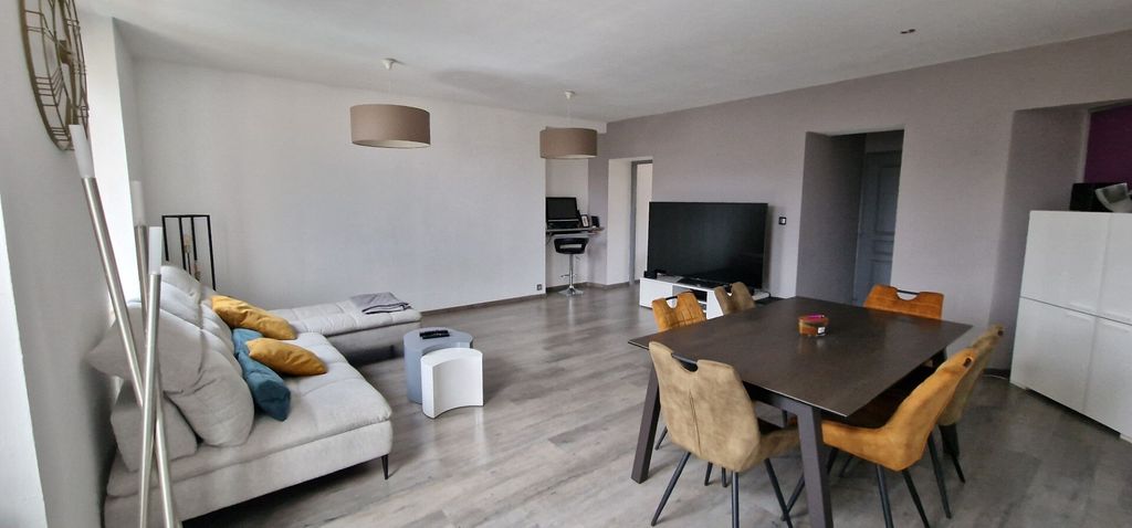 Achat appartement à vendre 4 pièces 102 m² - Pontarlier