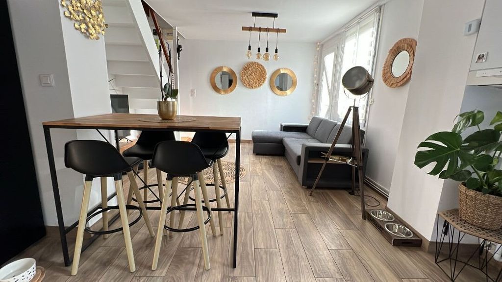 Achat maison à vendre 2 chambres 75 m² - Saint-Martin-du-Manoir