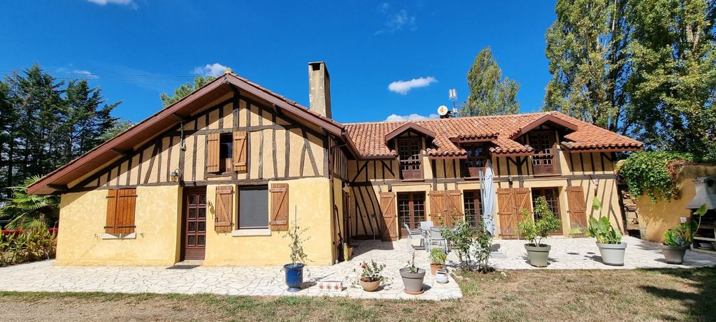 Achat maison à vendre 5 chambres 259 m² - Nogaro