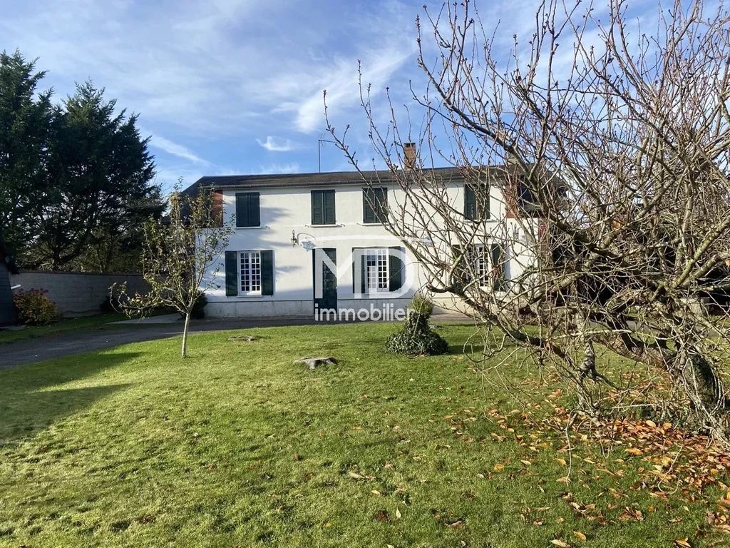 Achat maison à vendre 4 chambres 146 m² - Évreux