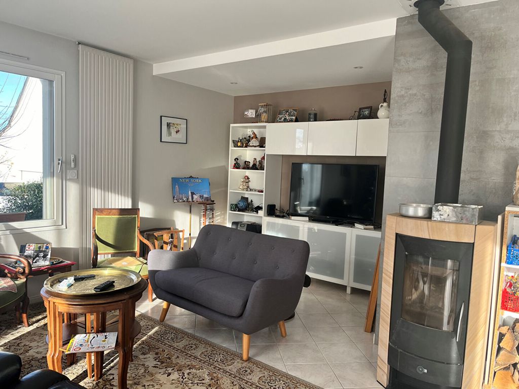 Achat maison à vendre 6 chambres 169 m² - Saint-Grégoire